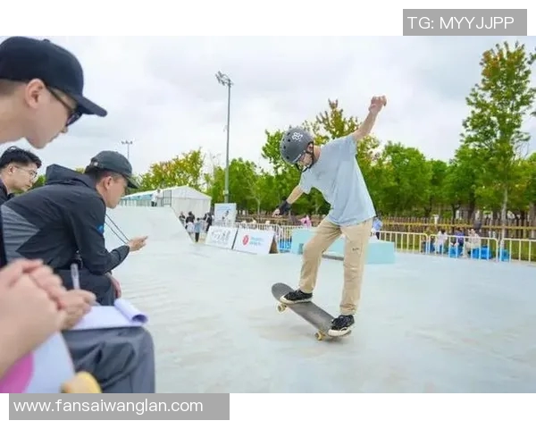 南京滑板队与北京滑板队赛后状态分析与表现对比 南京滑板队与北京滑板队赛后状态分析与表现对比