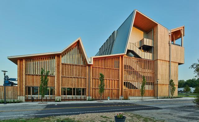 星空综合体育网页版“育教于木”：美国一修建学院讲授楼因“高颜值”走红(图1)
